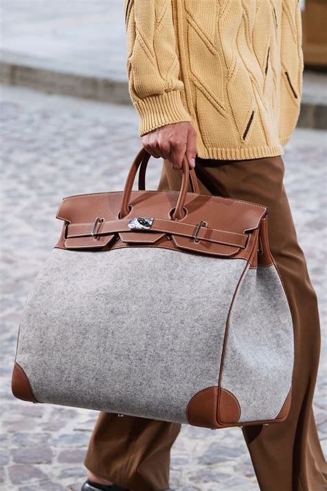 hermes men's travel bag.